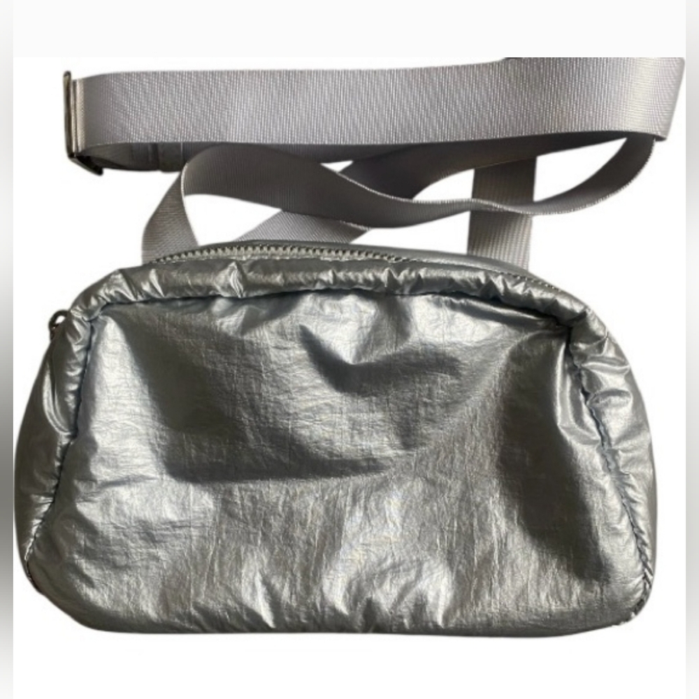 NEW A New Day Crossbody/Belt Bag - Silver Puffer Nylon - Picture 4 of 6